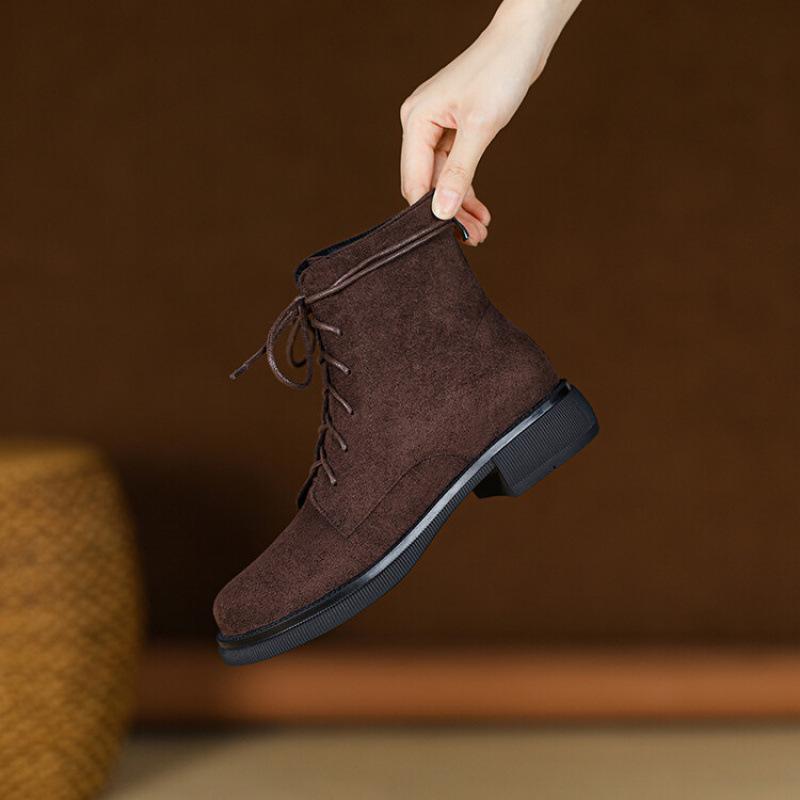 Autumn and winter Korean version women's medium boots thick-soled non-slip large-size leather boots suede comfortable rear zipper round-head knight