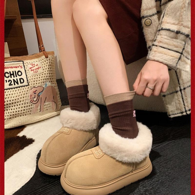 

Snow boots women s low-top short velvet cotton shoes winter new fluffy shoes wear warm cotton slippers 35 хаки