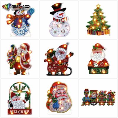 Speciální diamantová výšivka ve tvaru sněhuláka 5D DIY diamantová malba LED světlo Santa Claus Diamond Mosaic Vánoční dárek