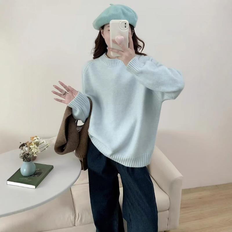 Crew neck knitted pullover sweater for women's autumn and winter new loose and lazy style simple large size knitted sweater for women