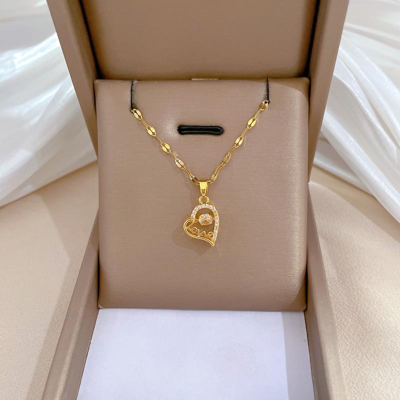Love Smart Light Luxury Temperament Gorgeous Full Diamond Necklace Female Versatile Collarbone Chain Titanium Steel Chain