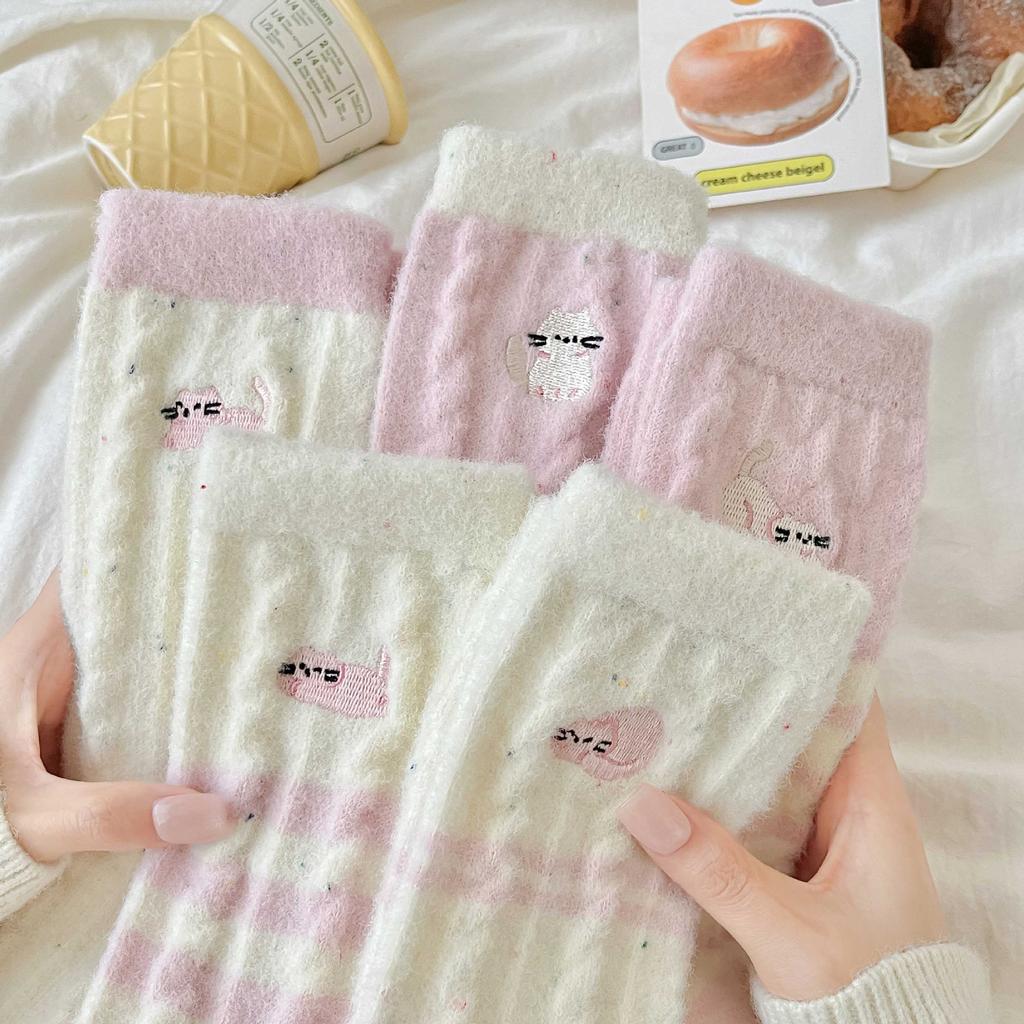 Season Pink Plush Socks Love Embroidery Cat Australian Plush Socks Plush Thickened Warm Sleep Socks