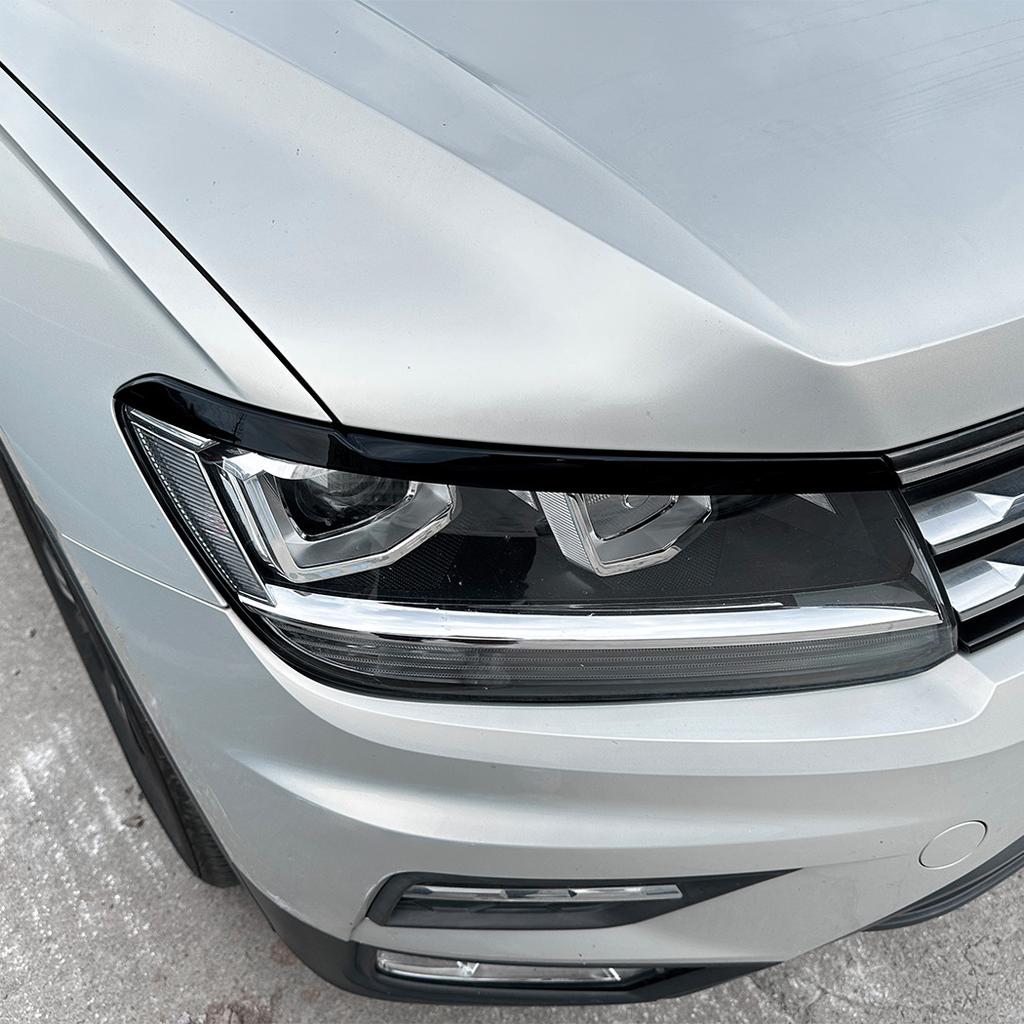 2Pcs Headlight Cover Eyelid Eyebrow For Volkswagen Tiguan MK2 2017-2020 Gloss Black Headlight Eyelids Car Body Kit Accessories