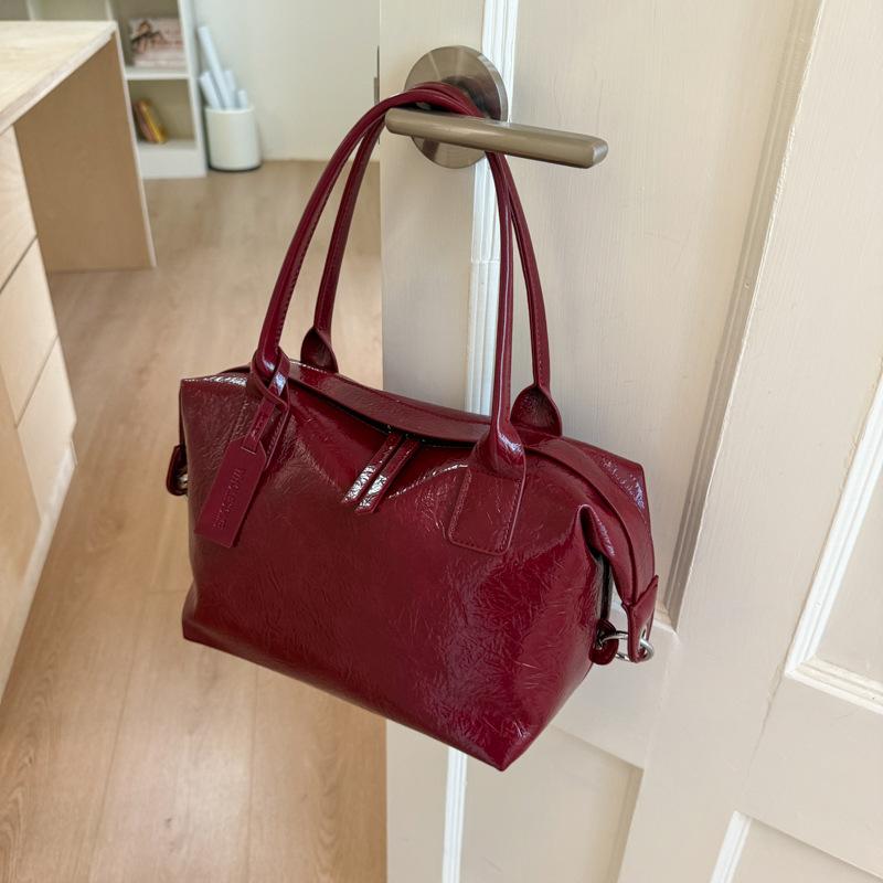 Retro Niche Handbag Bag Women's New Fashion Simple Shoulder Bag Large Capacity Commuter Messenger Bag