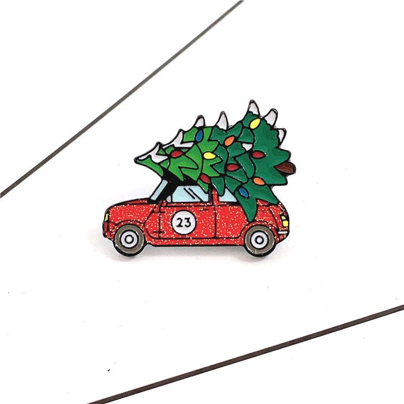 

Creative Medal Creative Christmas Badge Brooche Pin Stylish Christmas Tree Brooch For Scarves Clothing Hats Jewelry Accessories
