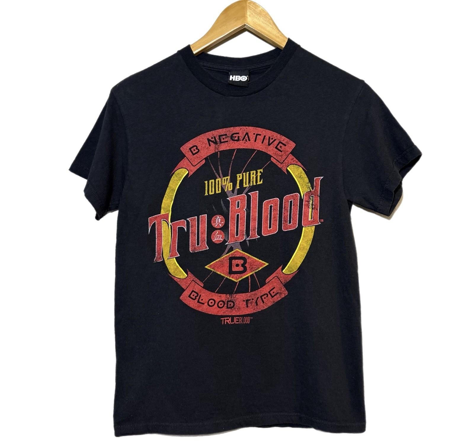 True Blood HBO Graphic Tee Black Mens Small Vintage Style TV Show T Shirt 2011 Unisex T-Shirt L
