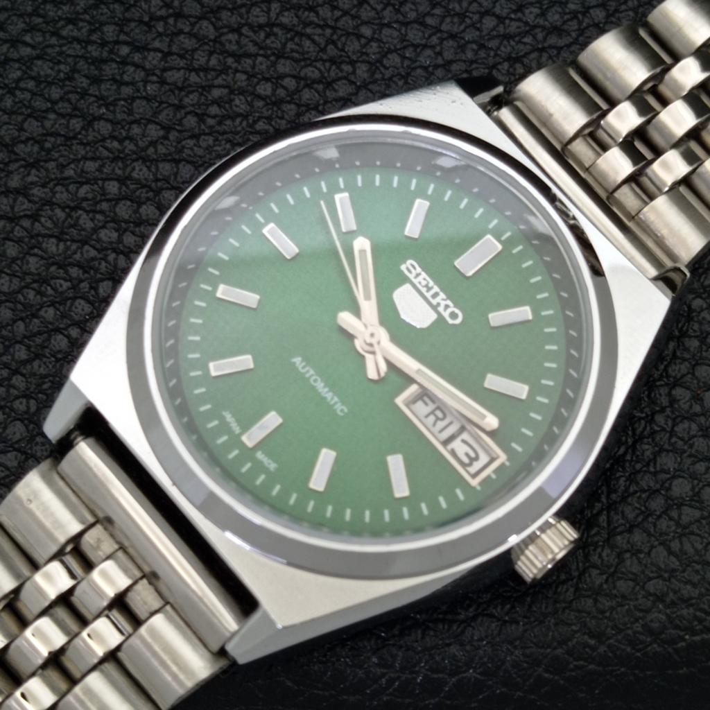 MENS VINTAGE SEIKO 5 AUTOMATIC REFURBISHED JAPAN GREEN DIAL WATCH a440670-9 Sk-a440670-1