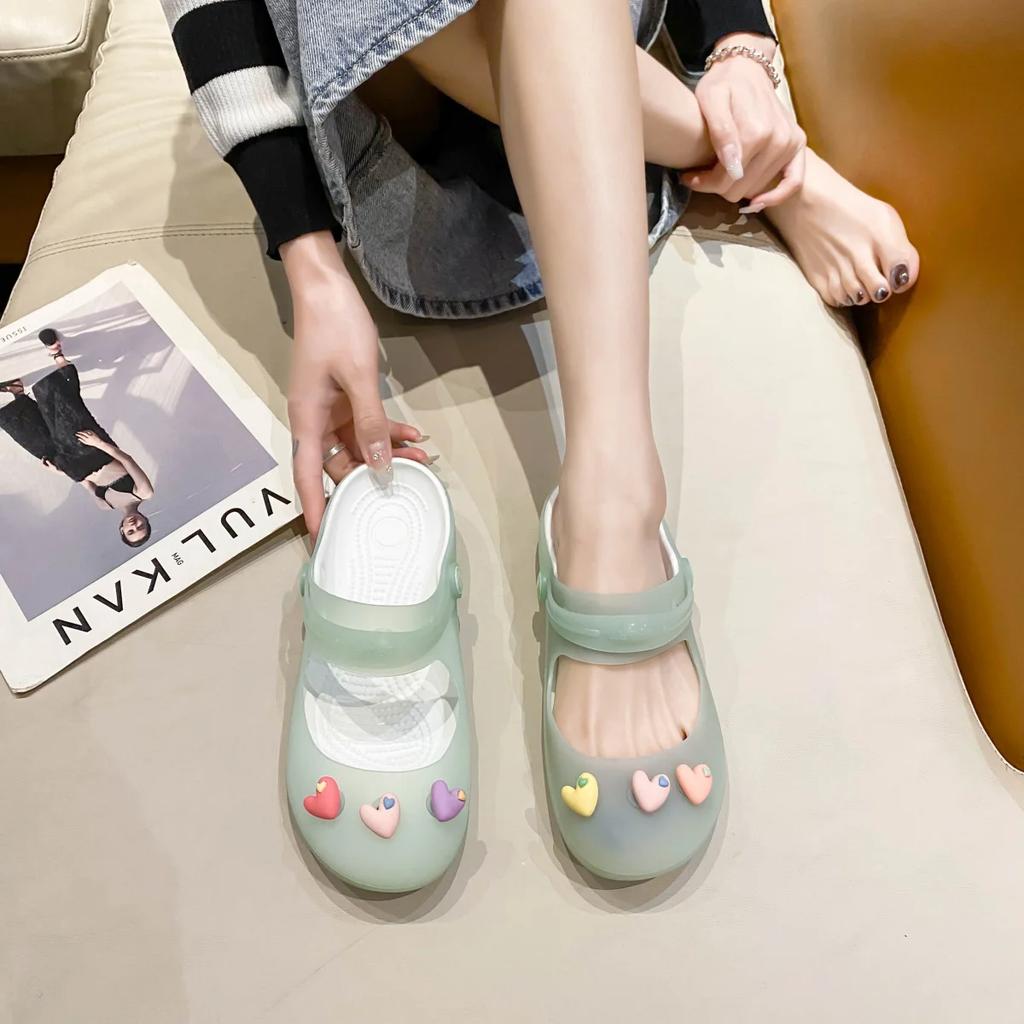 Fashion Cute Outside Slides 2025 Luxury Shoe Vip On Offer Eva Chic Elegant Women's Slippers and Ladies Sandals New Fashion Summer Shoes