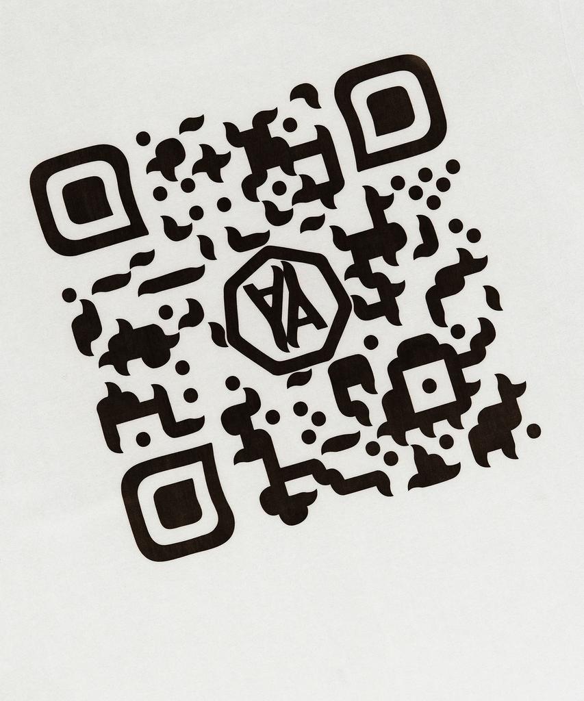 Yunae Qr Code T-Shirt (White)