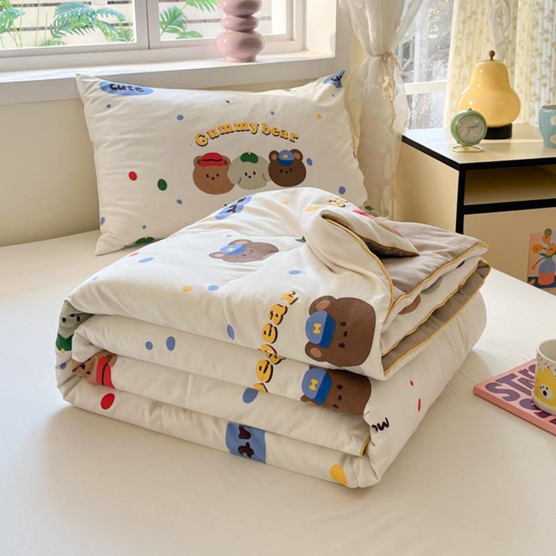 Dog Tulip Bear Rabbit Strawberry Fruit Pattern Printed Air Conditioner Quilt