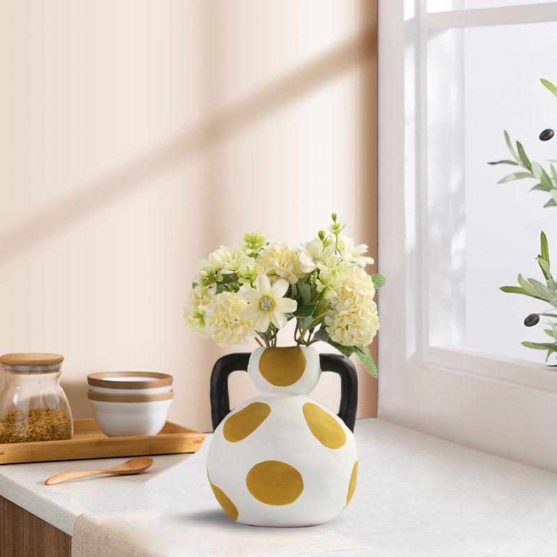 Creative Painted Polka Dot Irregular Ceramic Vase Entryway Decorative Art Hydroponic Flower Vase Craft Interior Aesthetic Decor