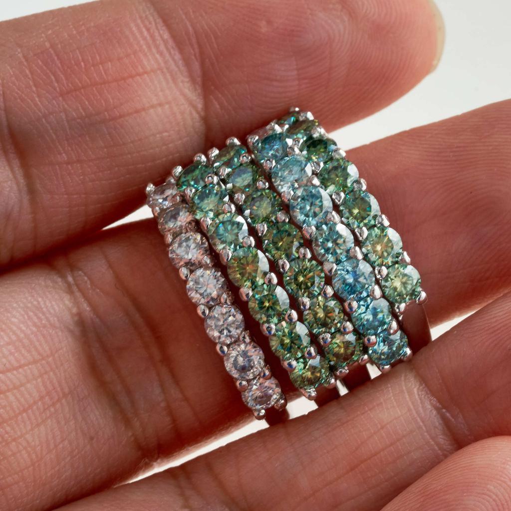 Pierścionek z moissanitem 0,7CT kolor D VVS1 EX okrągły Srebro próby 925 Pierścionek wieczności Kobiety Zaręczyny Ślub Luksusowa obrączka