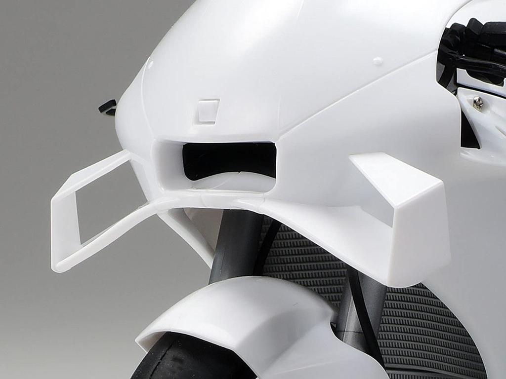 Tamiya Motorcycle Series 139 Team Suzuki Ecstar Plastic Model Kit 14139 1/12 No. GSX-RR '20