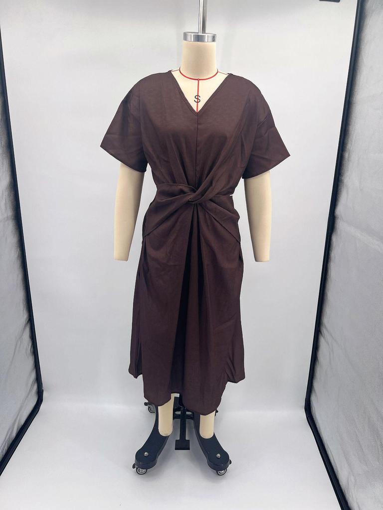 2026 European-American Summer Bohemian-Style Elegant Pleated V-Neck Dress