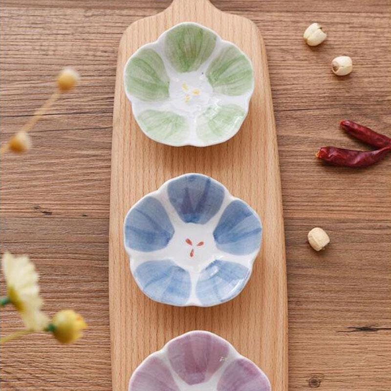 Japanese Style Flower Design Seasoning Dish Soy Sauce Vingar Bowl Salad Dressing Plate Ceramic Kitchen Tableware Small Plate