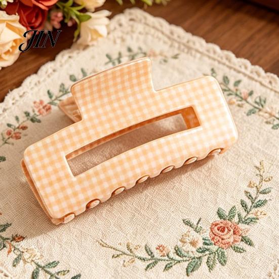 Hair Claw Clip Back Head Claw, Hollow Square Large Clip, Plaid Print Medium Anti-Slip Teeth Accessory for Daily Wear High Hardness