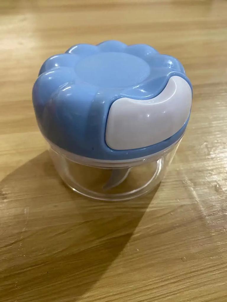 Ruční lis na česnek Multifunkční sekáček na mletí česneku Kráječ na zeleninu Kráječ na maso Mlýnky na maso Kuchyňské pomůcky Česnek Artefakt