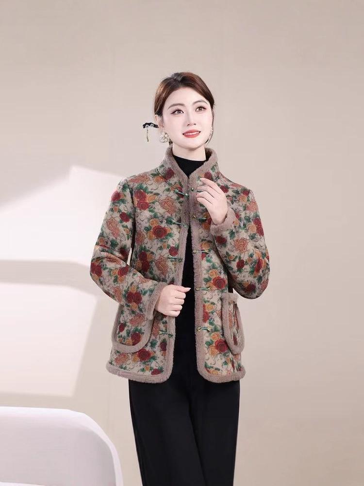 2025 New Women's Winter Cotton Jacket - Casual Plus Size Frog Button Outerwear for Mid-aged Mothers.