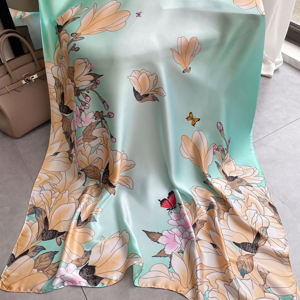 Högkvalitativa lyxiga sidenscarfs pannband Halsdukar Halsdukar för kvinnor Kedja Sidenscarfs dekorativ sjal för kvinnor