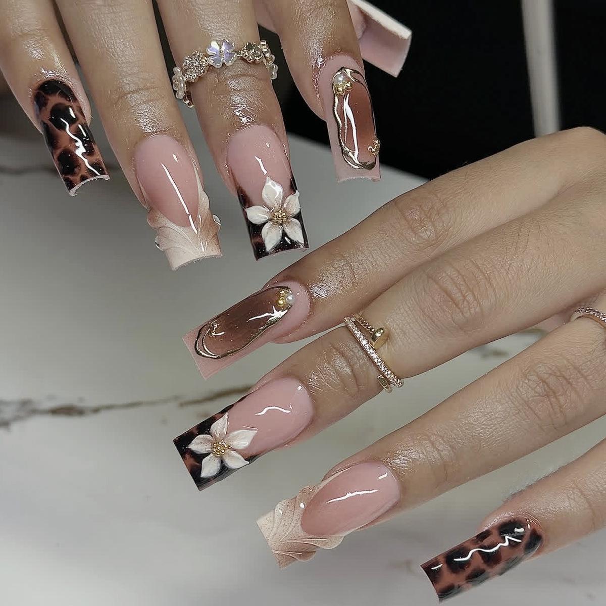 Leopard Print Detachable Wearable Nails with Floral Gilded Tips