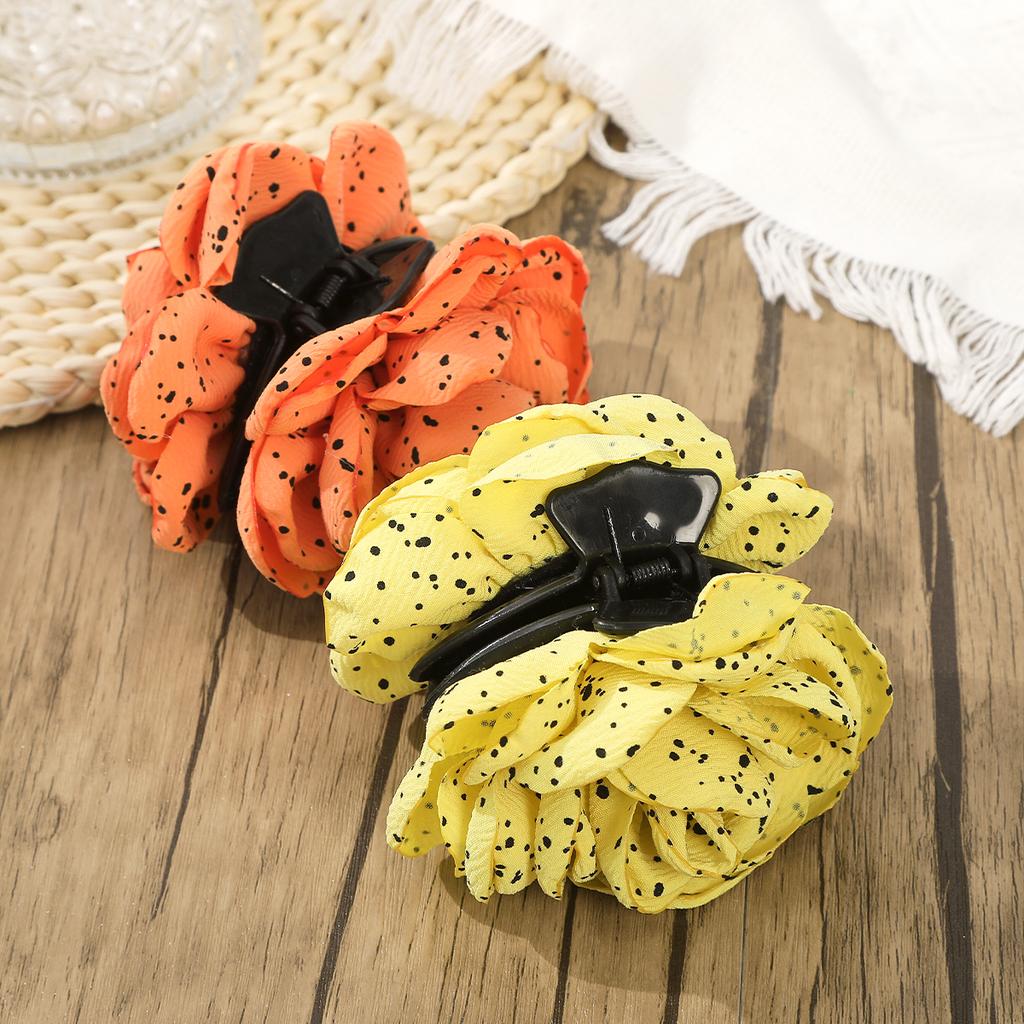 AWAYTR Polka Dot Rose Hair Claws Fashion Fabric Floral Hair Clips Crab For Girl Gift Hair Accessories Valentine Headwear