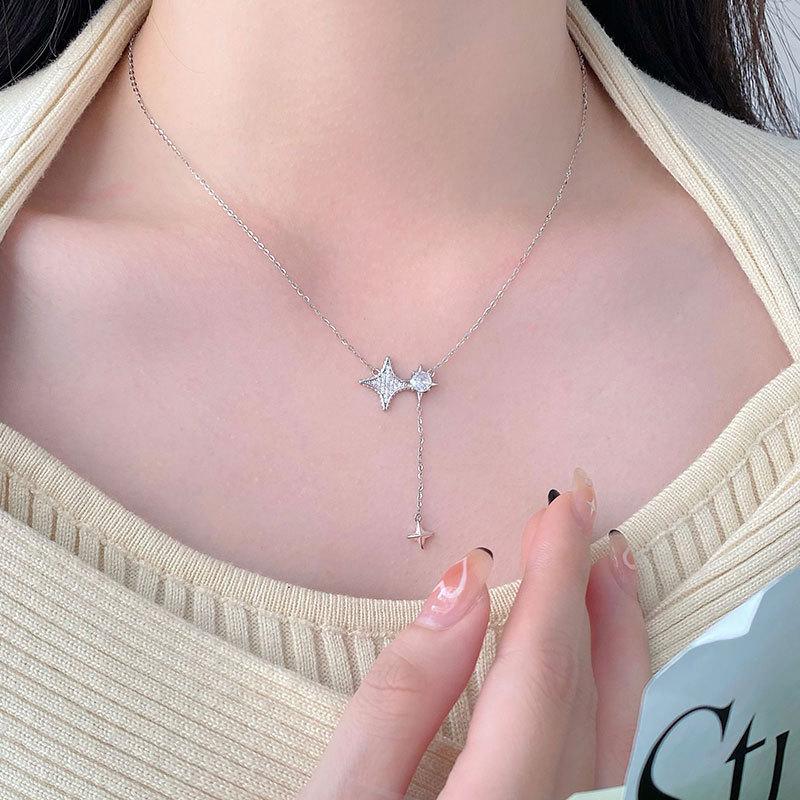 Four Pointed Star Tassel Necklace, Fashionable, Exquisite, Light Luxury, High-end, Autumn and Winter Atmosphere, Sweater Chain