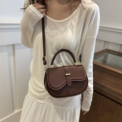 Nouveau texture d'été belle simple mode personnalité rétro sac bandoulière messager mode féminine sac selle