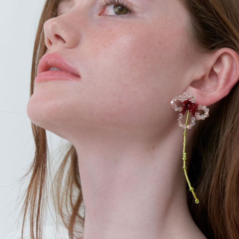 LOVE ME MONSTER Narcissus Beads Earrings (L242MER080)