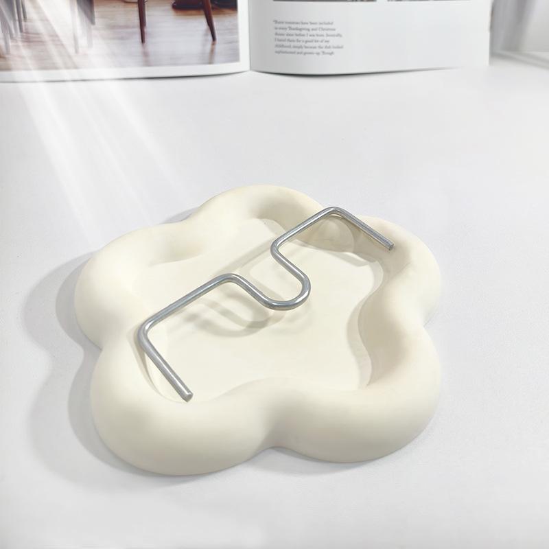 

M-Type Fruit Tree Branch Puller and Press Tool for Shaping and Bending