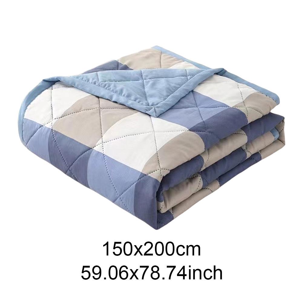 Summer Blanket Lightweight Air Conditioning Single Bed Blanket Soft Warm Thin Bed Sheet Sofa Cover Artificial Fur Plaid Blanket