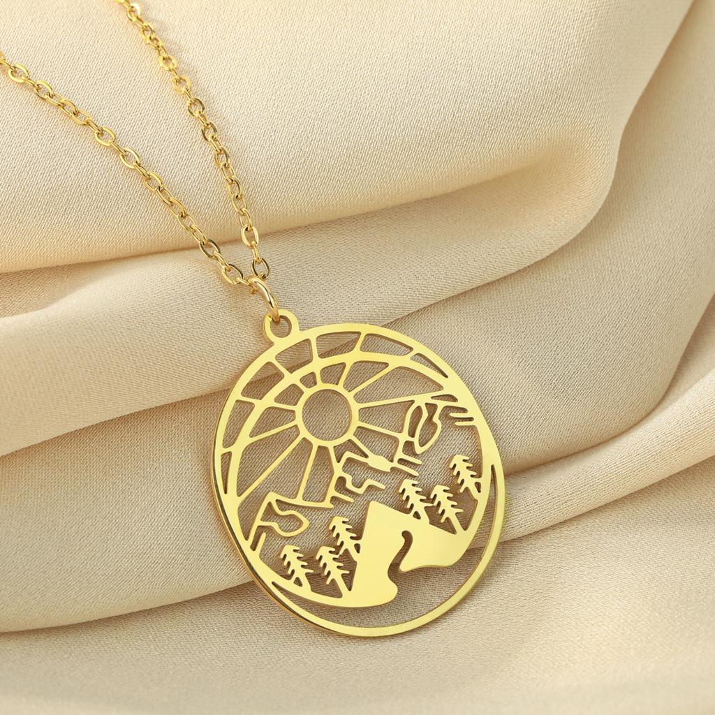 Exquisite Fashion Necklace Nature Lovers Necklace, Minimalist Jewelry, Traveler, Scout, Mom, Gift Valentine's Day Birthday Gift