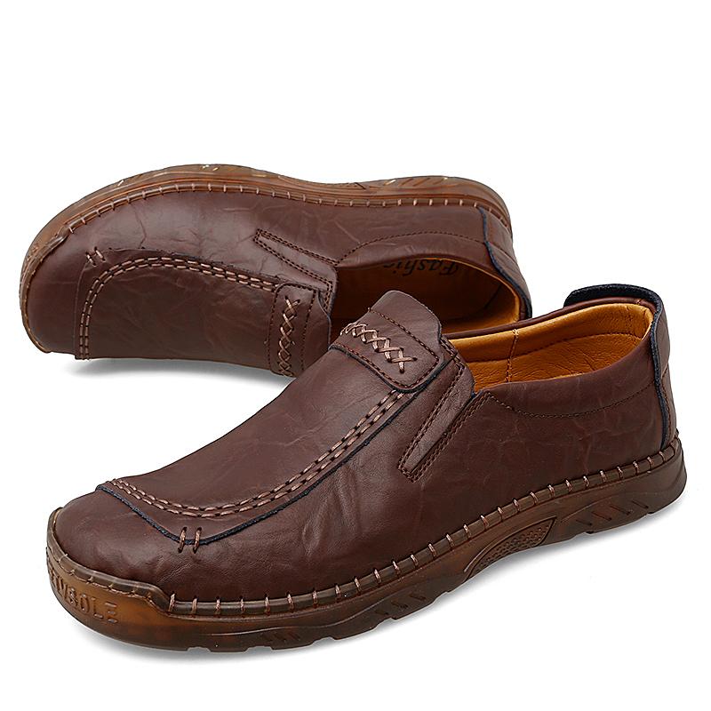 2024 New Men Boat Shoes Casual Breathable Mens Loafers Moccasins Flat Shoes Fashion Leather Footwear Outdoor Soft Tooling Flats