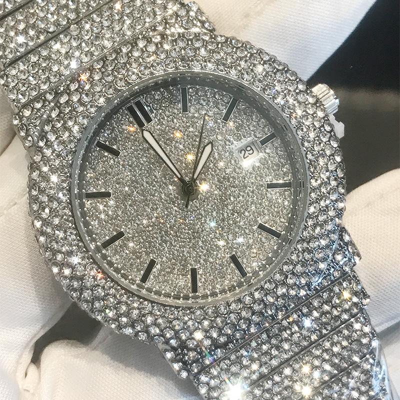 Orologio al Quarzo di Lusso 2026 Full Star: Stile Hip Hop con Intarsio di Diamanti e Cinturino in Acciaio per Uomini e Donne