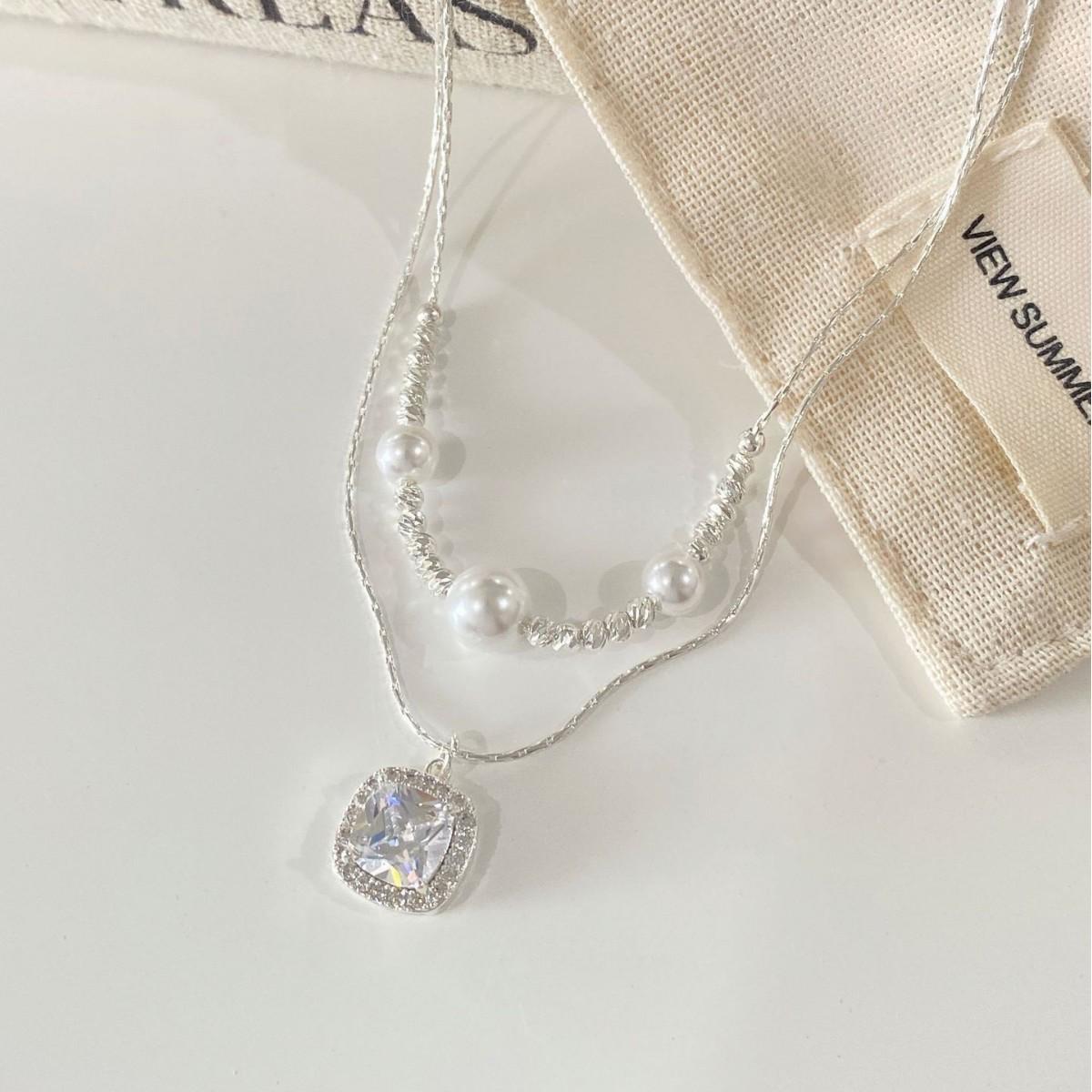 Elegant French Zirconia Double Layer Necklace: Exquisite, Versatile Clavicle Chain