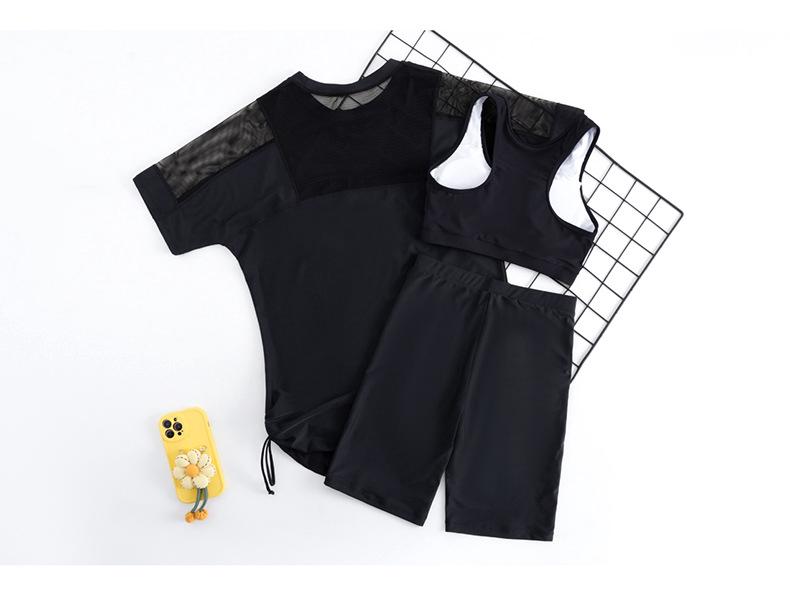 Plus Size Women's Sporty Quick-Dry Two-Piece Swimsuit with Slimming Tummy Concealing Capri Pants.
