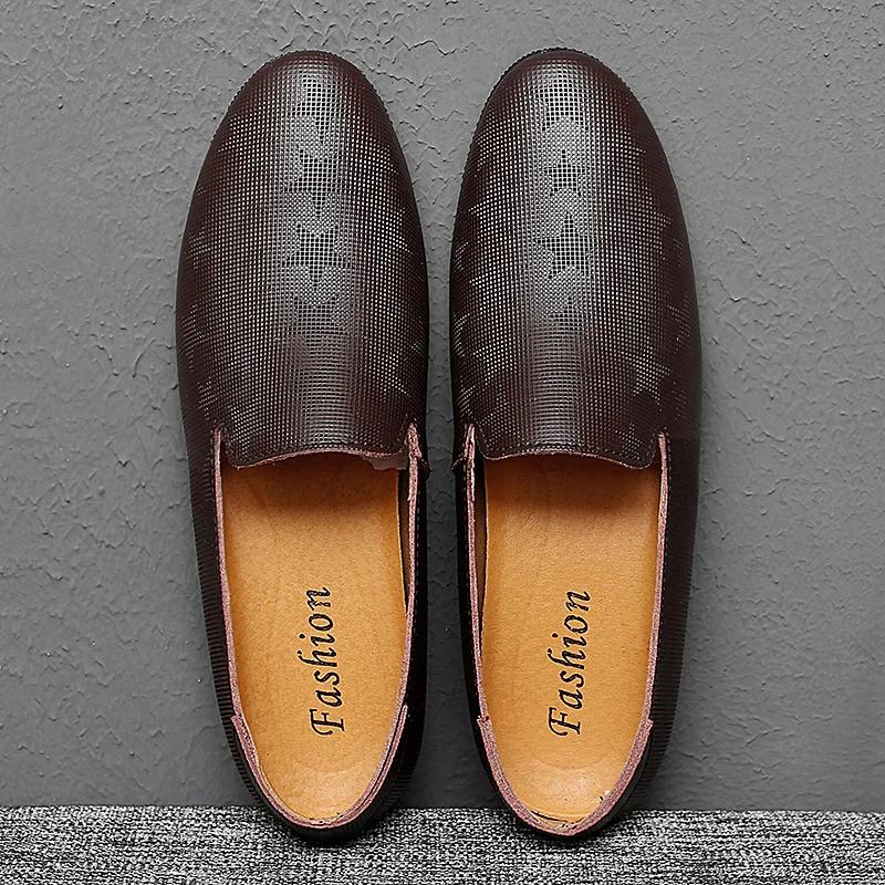 Italské pánské boty na řízení Ležérní letní pánské mokasíny z pravé kůže Mokasíny Lehké nazouvací lodní boty Módní volnočasová chůze Ploché