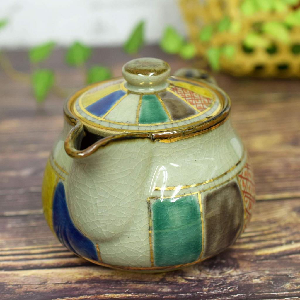 Stylish Kutani Ware Teapot with Paper Balloon Design, Ceramic, Made In Japan, with Tea Strainer Included