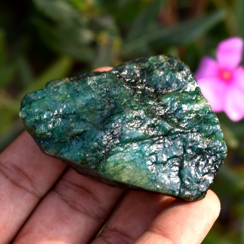Natural 143.8 Ct Green Emerald Uncut Rough CERTIFIED Loose Gemstone Earth Mined