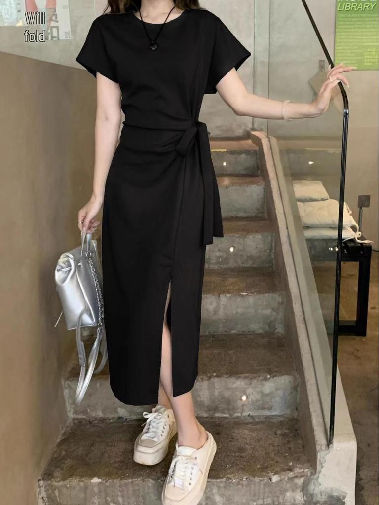 Hepburn-Style Black Petite Tea Break Dress - Summer 2024 French Design