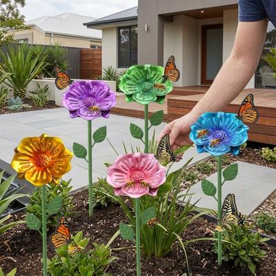 2Pcs Metal Flower Bee Water Feeder Rust-Resistant Grounded Butterfly Water Bath Garden Stake Water Bowl Bird Feeding Cup