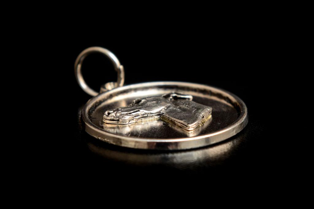 Whippet – Necklace with a dog, pendant for a dog mom | Art-Dog