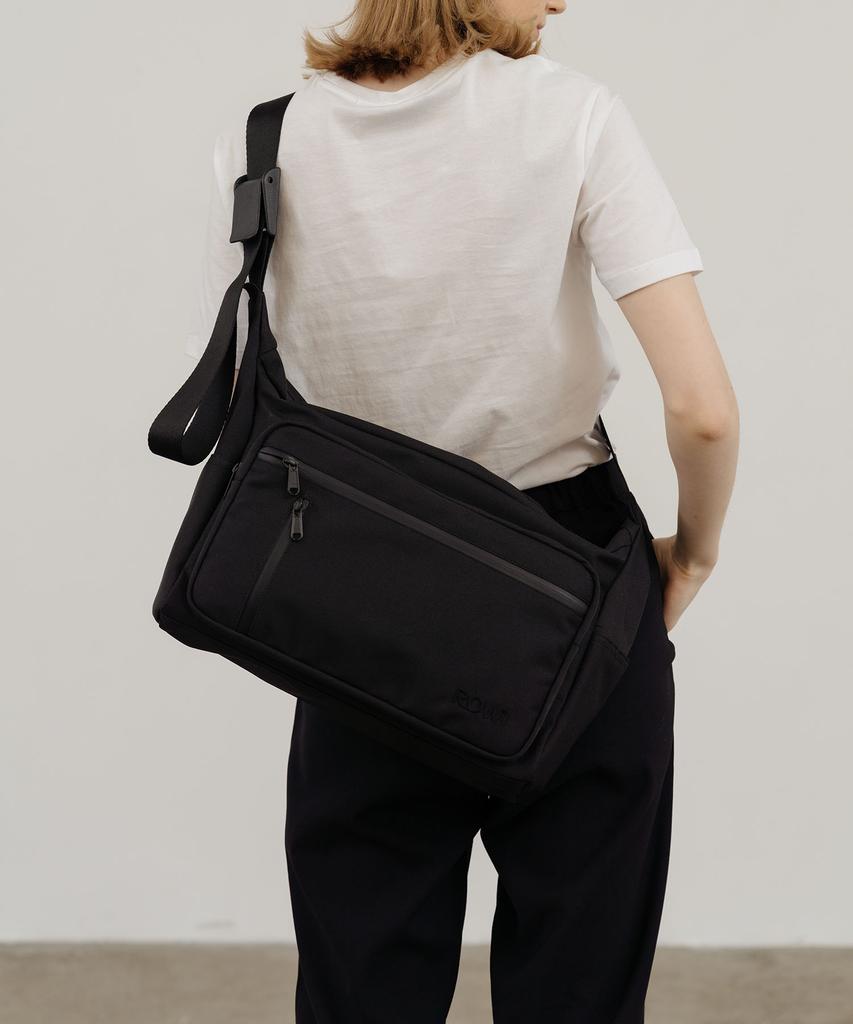 Rowi Unisex Pocket Messenger Bag Cordura Material