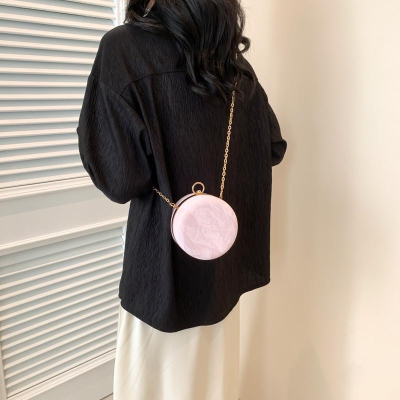 Chic Round Chain Shoulder Bag For Women 2024 Spring Trendy Small Purse