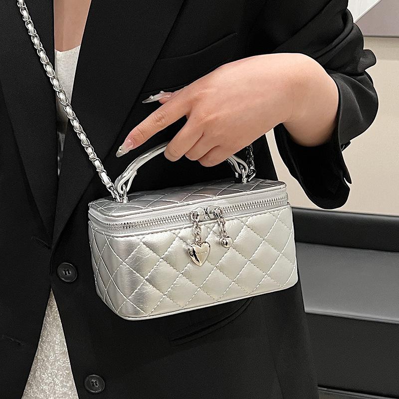 2025 New Korean Hot-selling High-end Xiaoxiangfeng Portable Box Bag Commuter Versatile Fashion Chain Messenger Bag