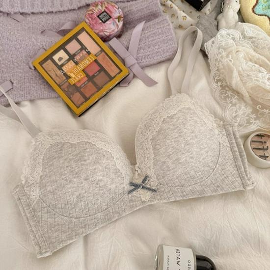 Strawberry Mochi Lace Trim Floral Underwear Set with Wireless Bra for Women