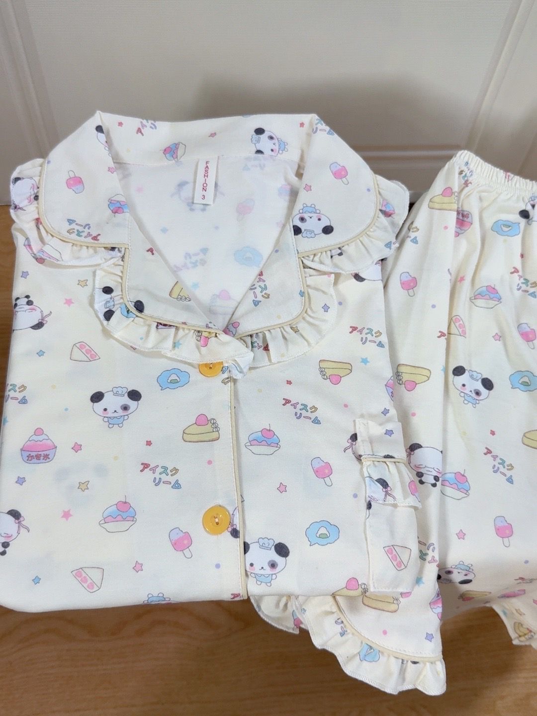 

Internet celebrities new shaved ice bear pajamas women s summer short-sleeved shorts cardigan lace two-piece loungewear S