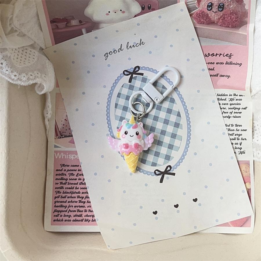 Small Cartoon Dragon Angel Resin Keychain Pendant – Cute Heart Bag Charm Gift