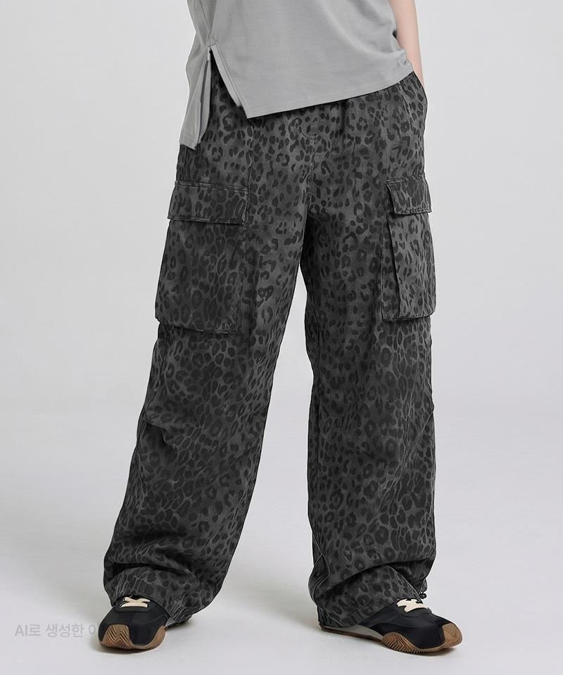 LIFEWORK Women'S) Lw3 Volume Street Wide Cargo Pants