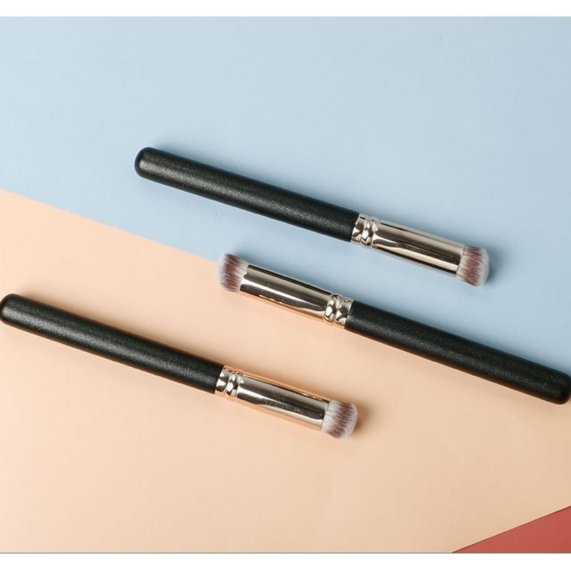 Fondes - Makeup Brush