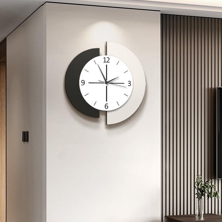 Living Room Creative Wall Clock Modern Light Luxury Clock New Style Clock Simple and Atmospheric Watch Wall Hanging Silent Home